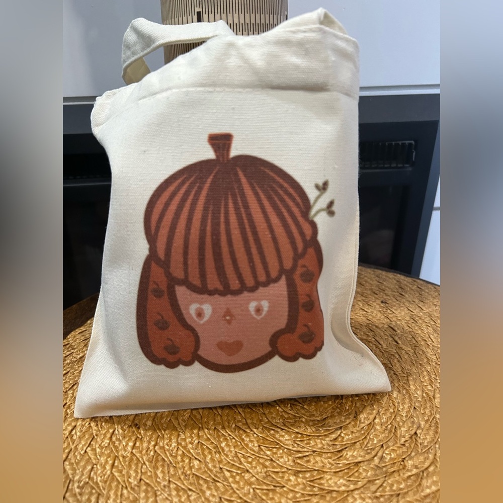 Pumpkin girl canvas tote bag with original artwork 🖼️ 🎃